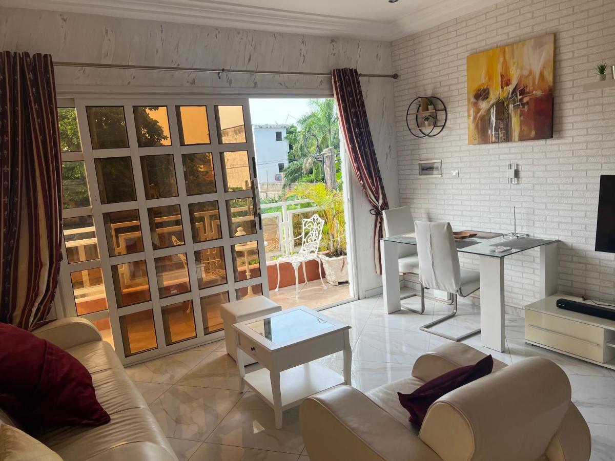 Appartement Altona Lomé Dış mekan fotoğraf